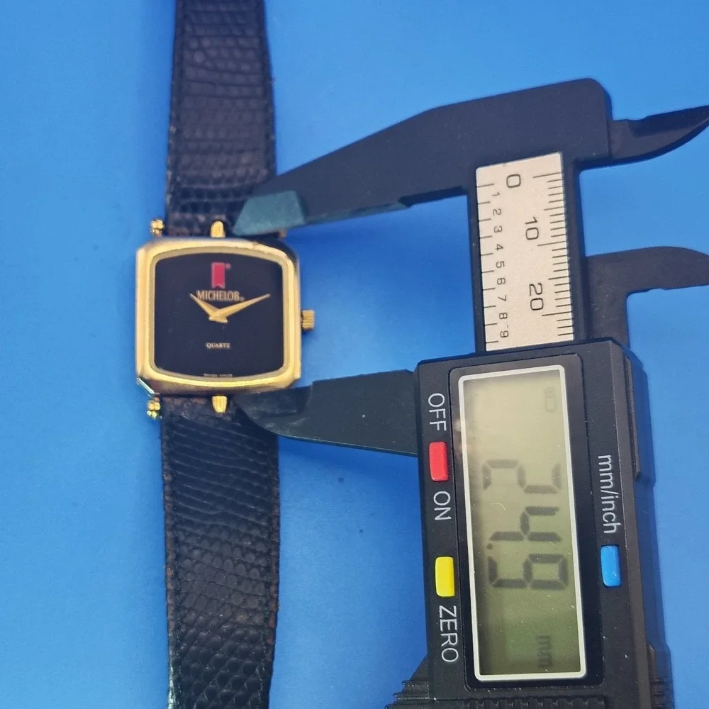 Rare Vintage‎ 1988 GUCCI Michelob Anheuser Busch Swiss Mens Watch Lizard Skin